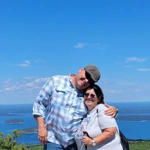 Meet your Posher, Yvette